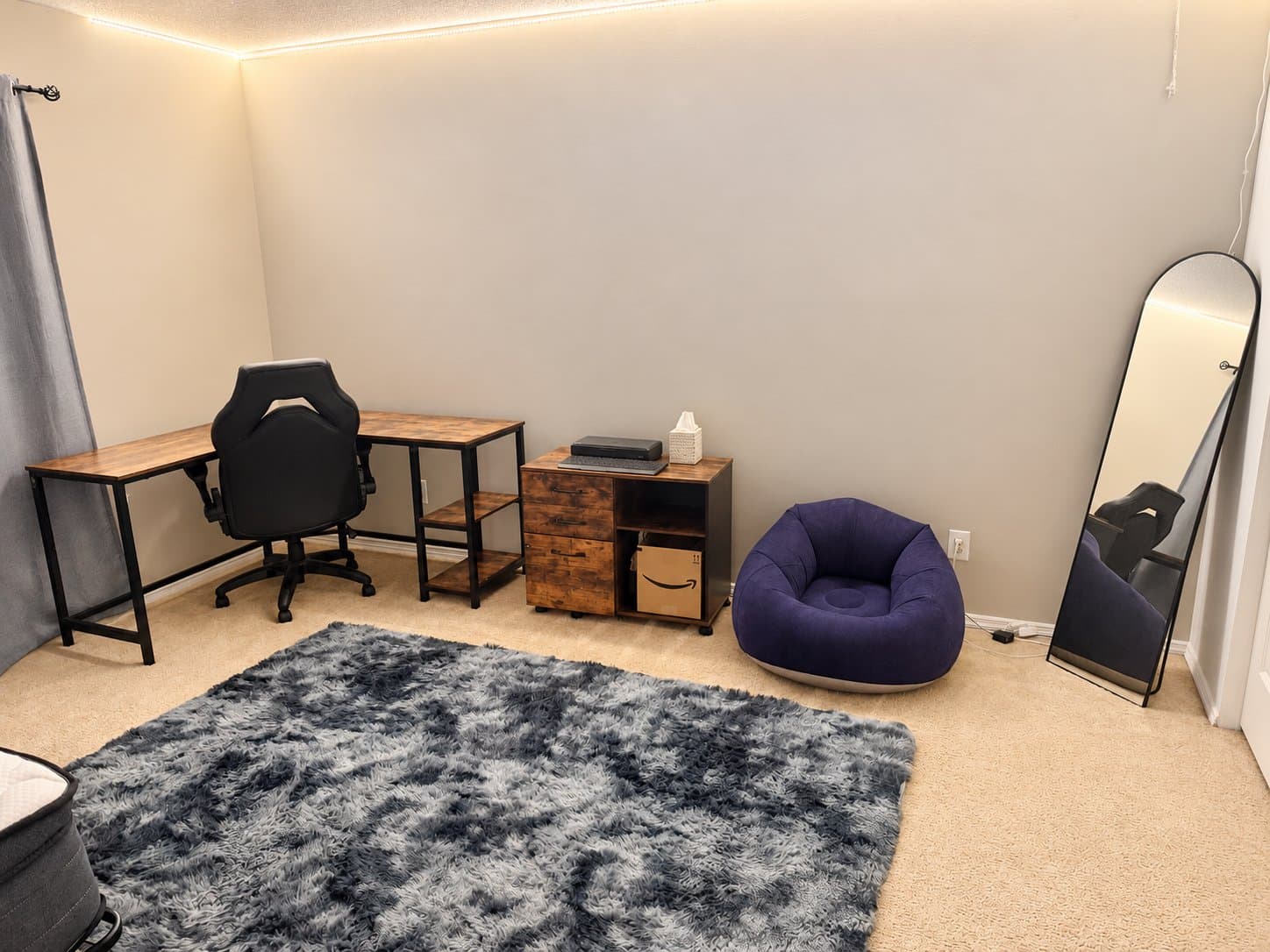 Indianapolis Single Room: 6427 Park Central Drive W