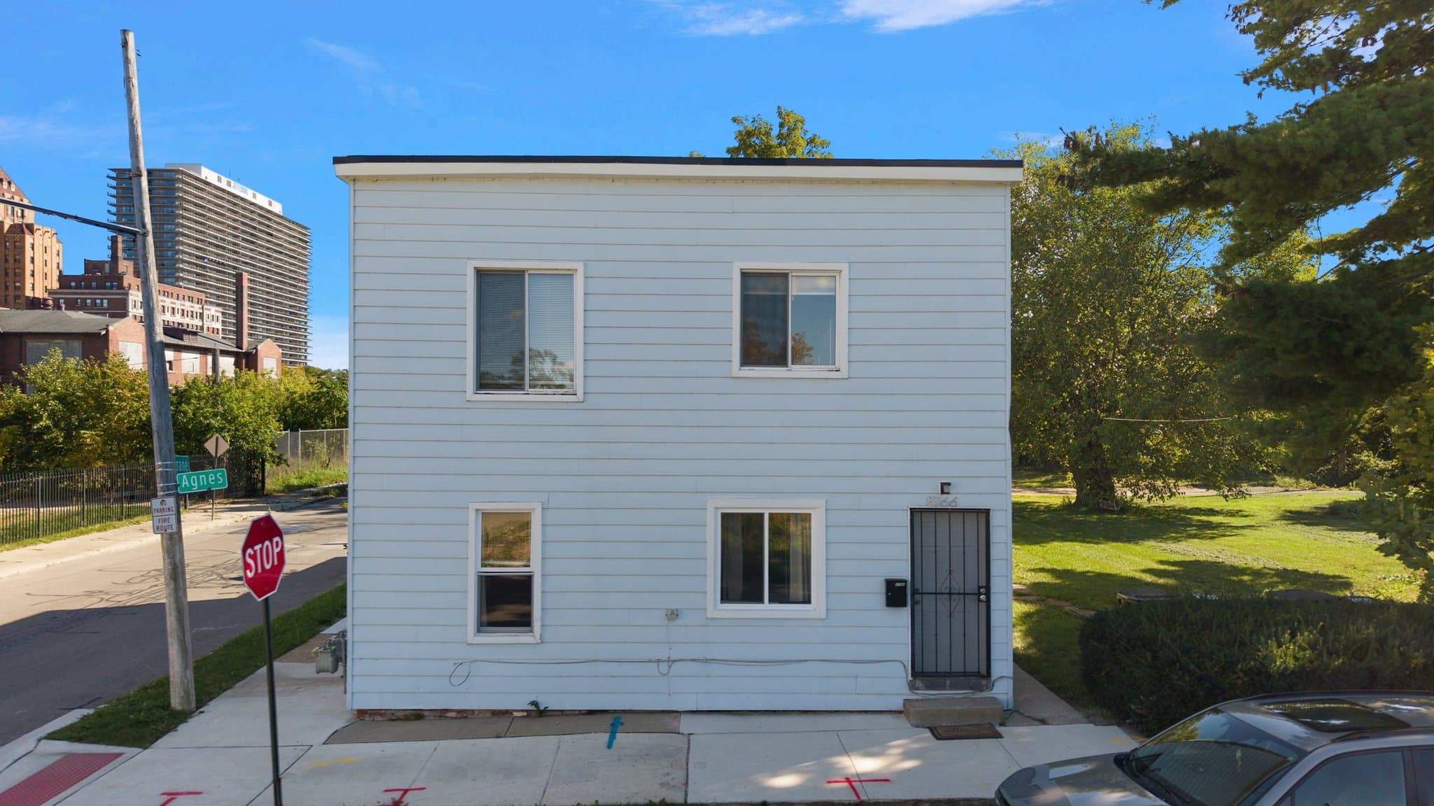 Detroit Apartment: 1335 Crane St