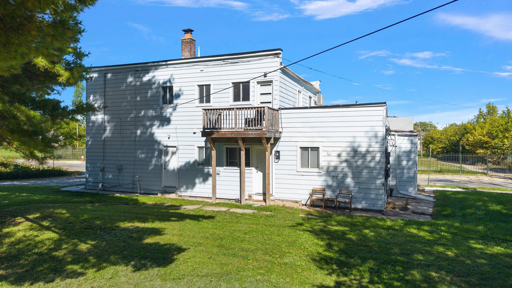 Detroit Apartment: 1335 Crane St