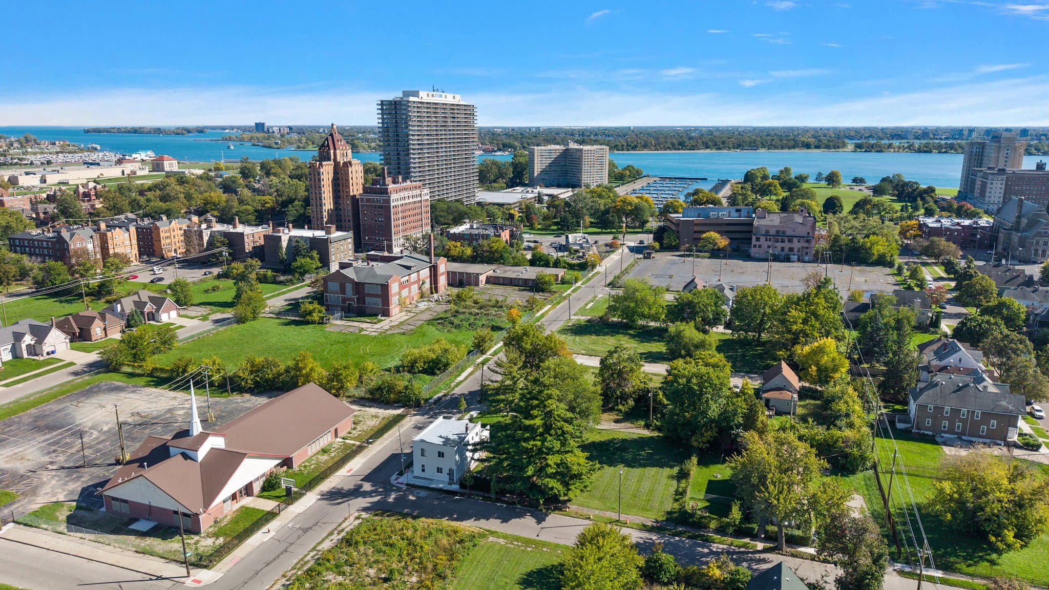 Detroit Apartment: 1335 Crane St