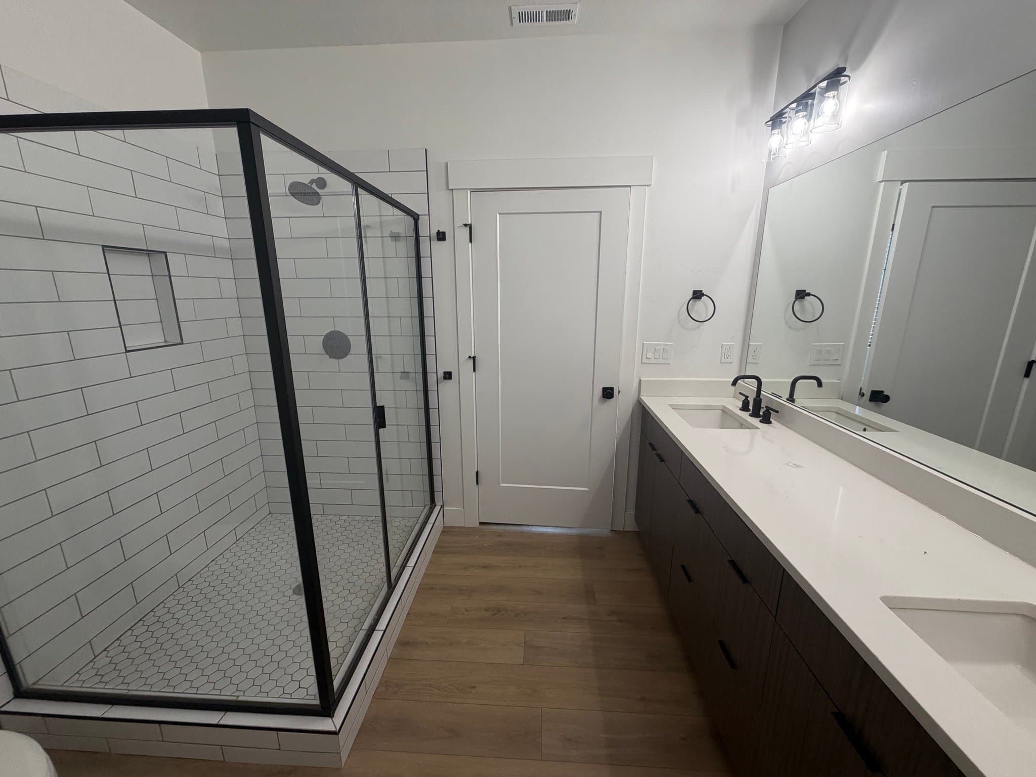 Pleasant Grove Apartment: 10135 N Redwood Dr