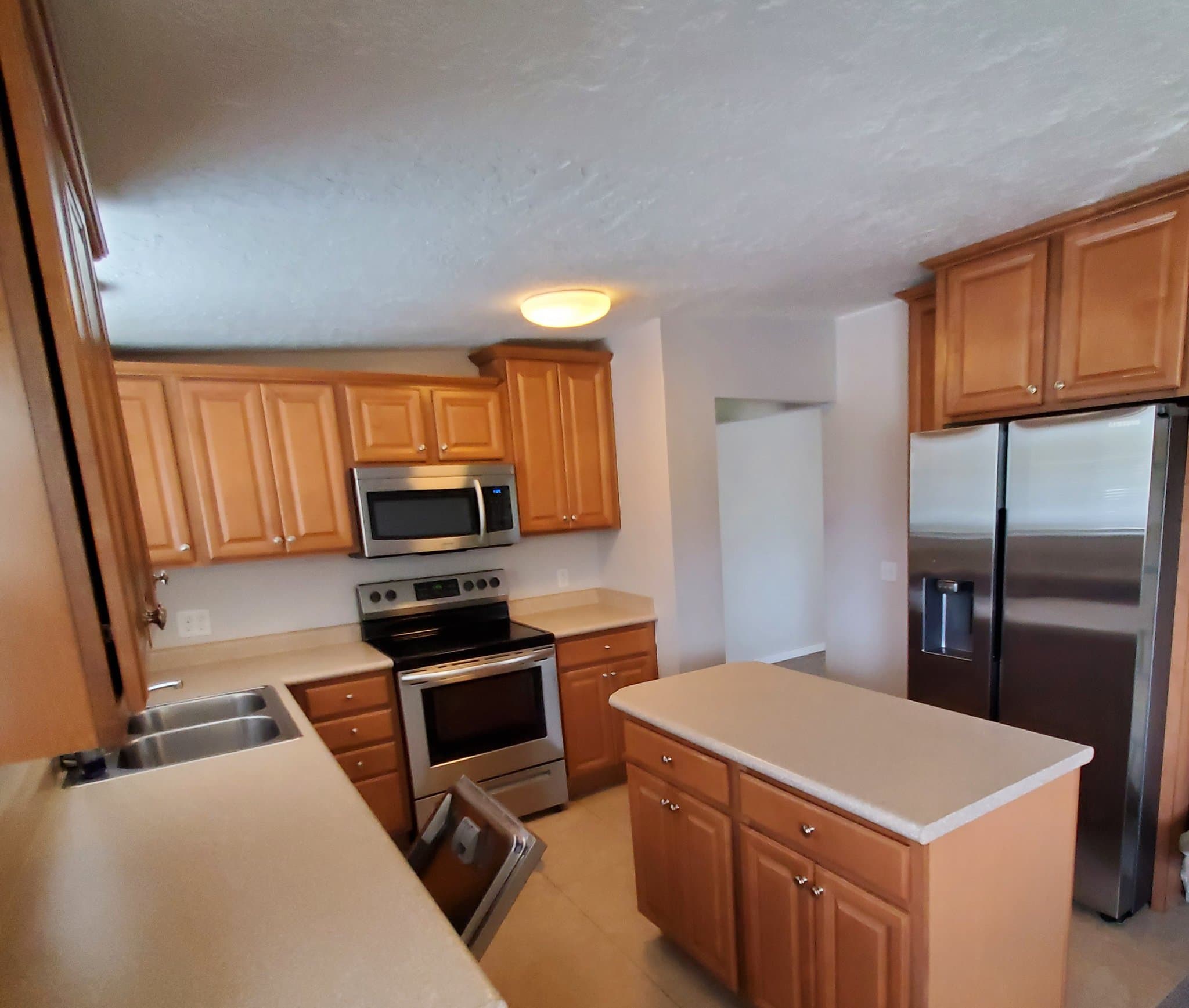Murray House: 1285 E. Hemmingway Dr.