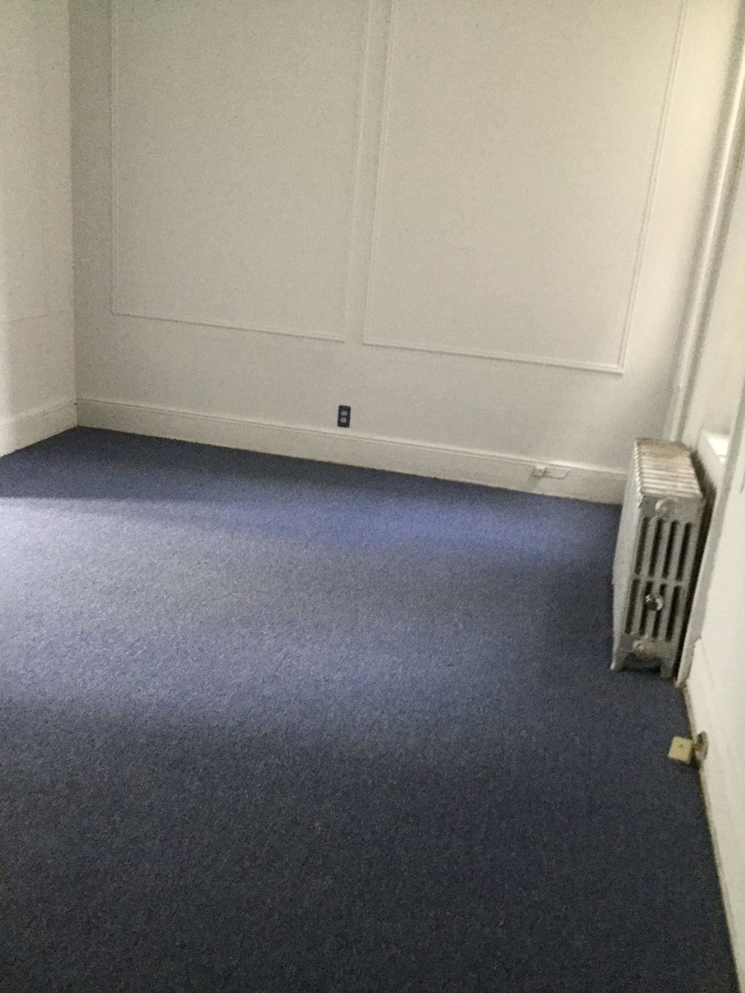 Astoria Apartment: 2908 31st Ave