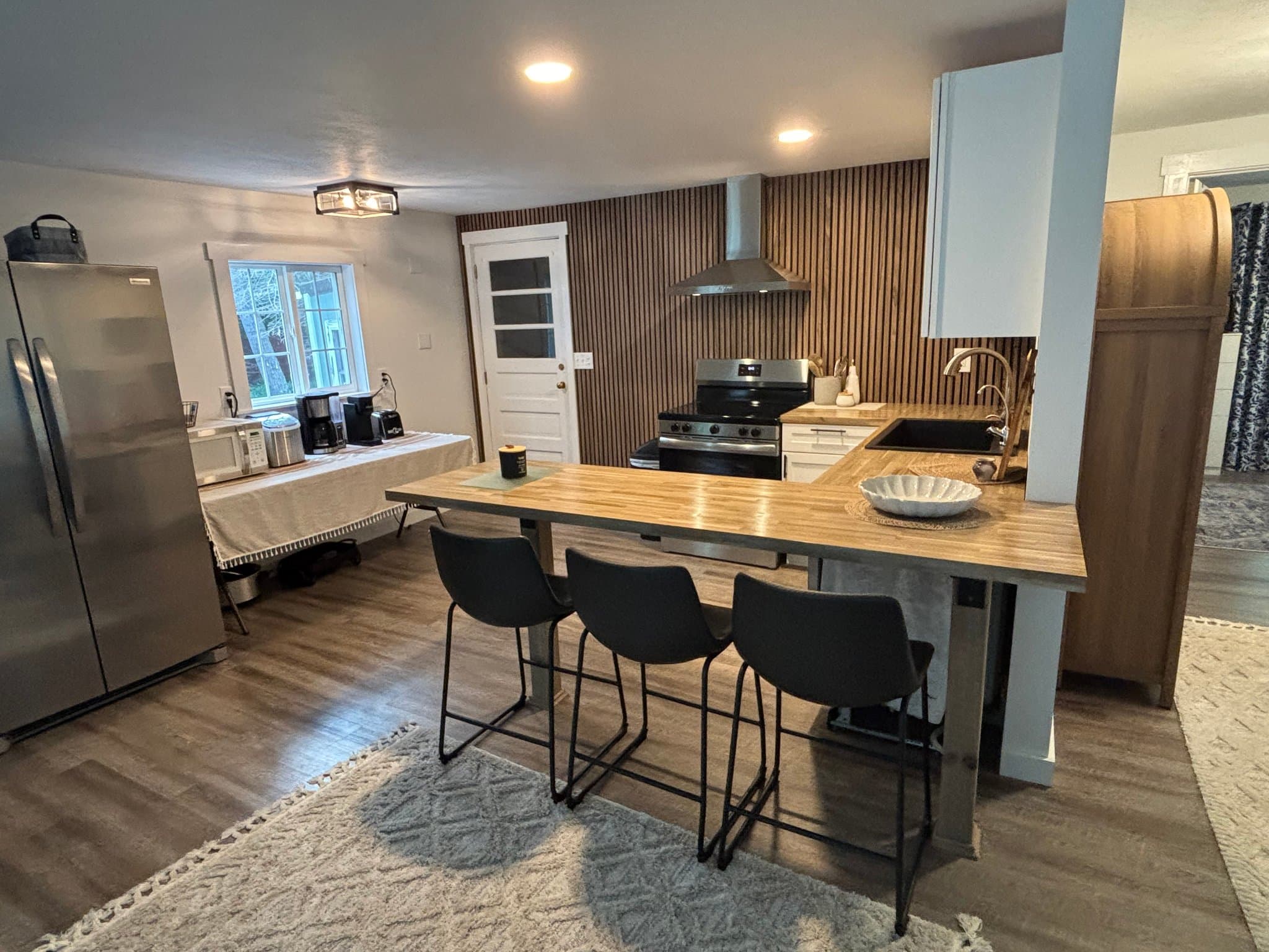 Manistique House: 8226 W Hiawatha Ave