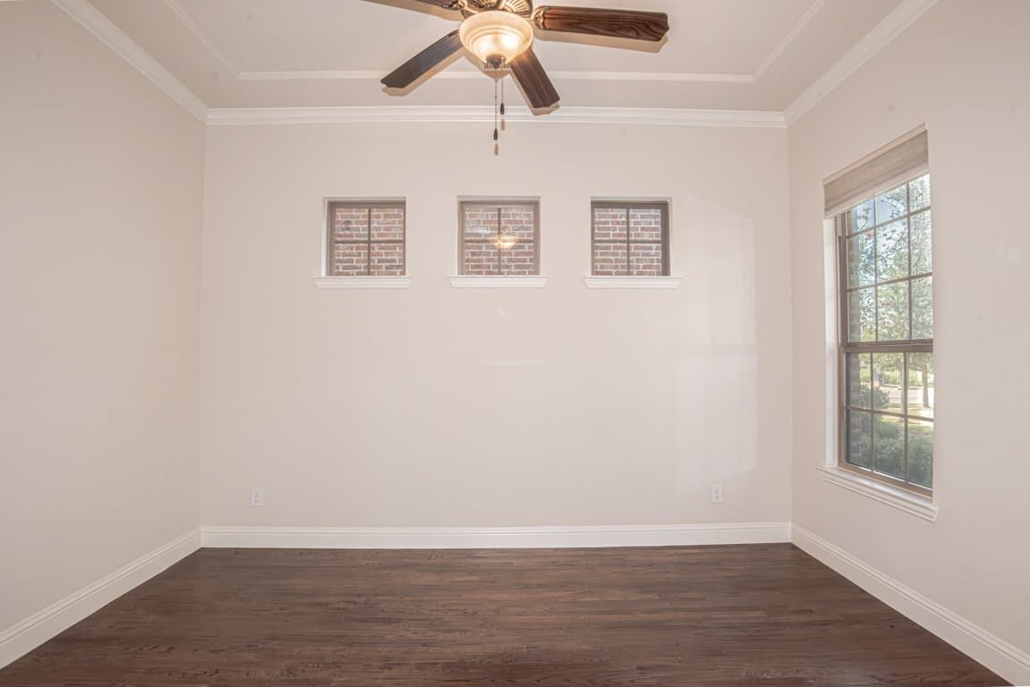 Arlington House: 1203 Harris Hawk Way