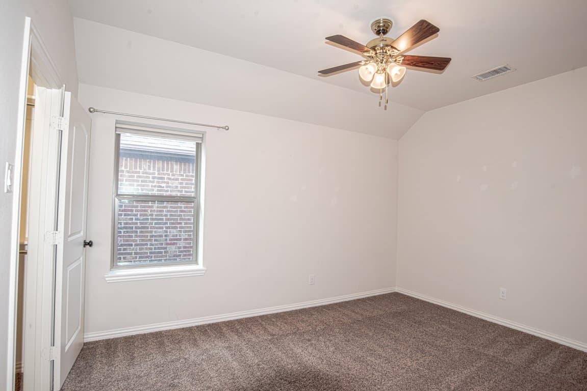 Arlington House: 1203 Harris Hawk Way