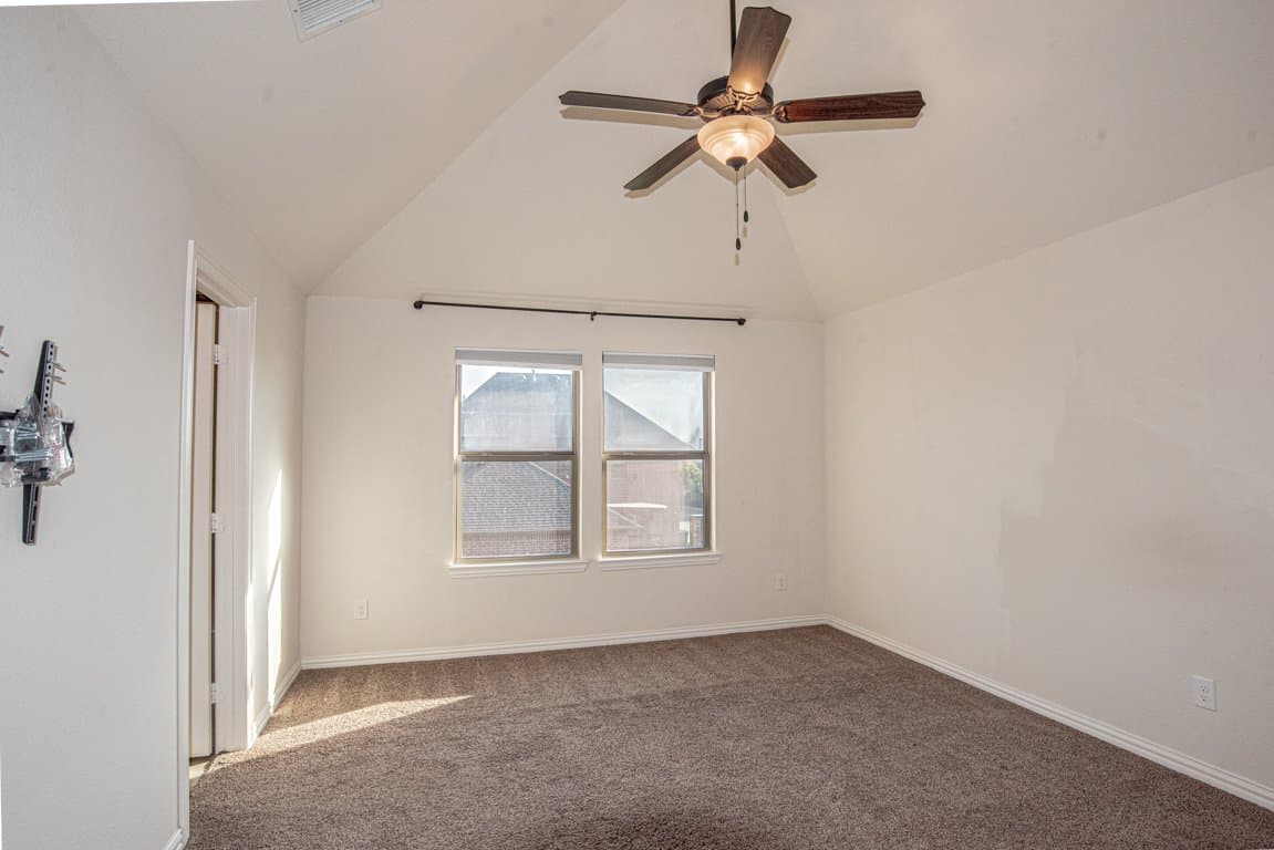 Arlington House: 1203 Harris Hawk Way