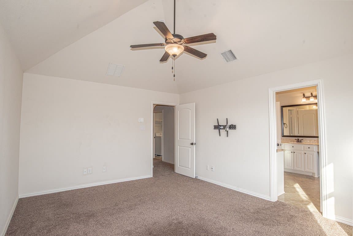 Arlington House: 1203 Harris Hawk Way