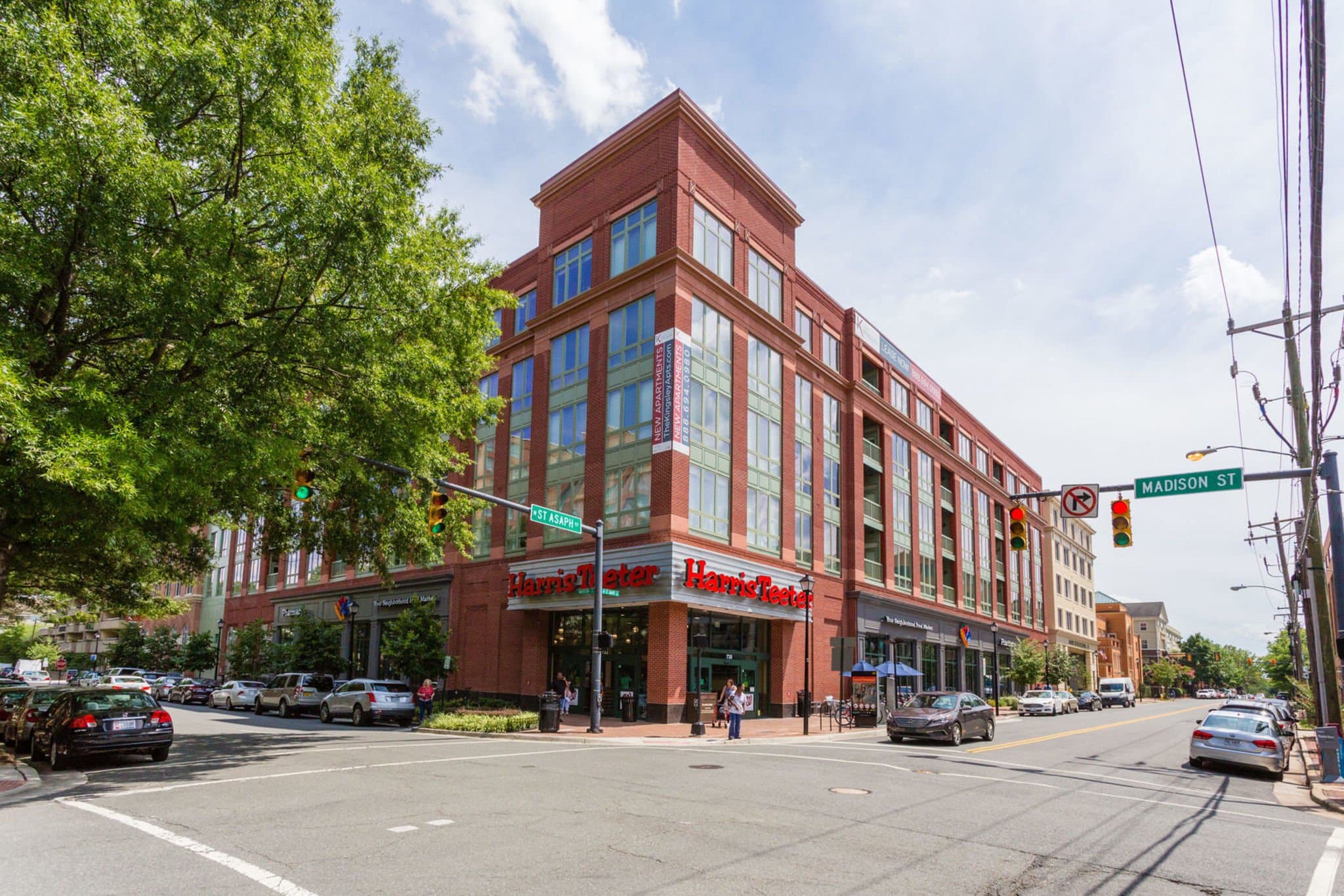 Alexandria Condo: 400 Madison Street