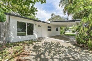 Deerfield Beach House: 747 NW 1st Terrace