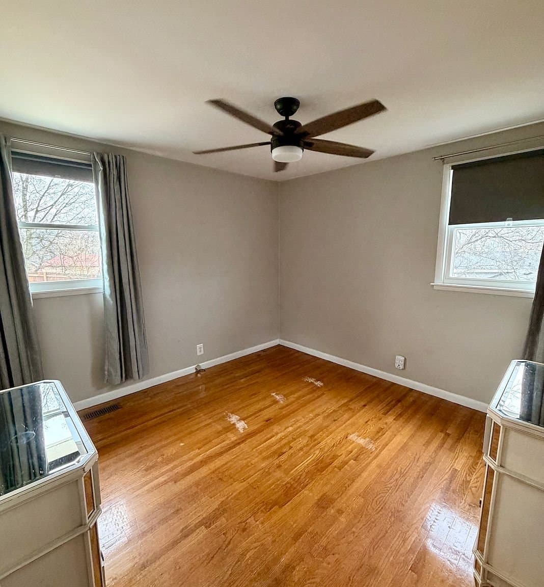 Hendersonville House: 134 Two Valley Rd