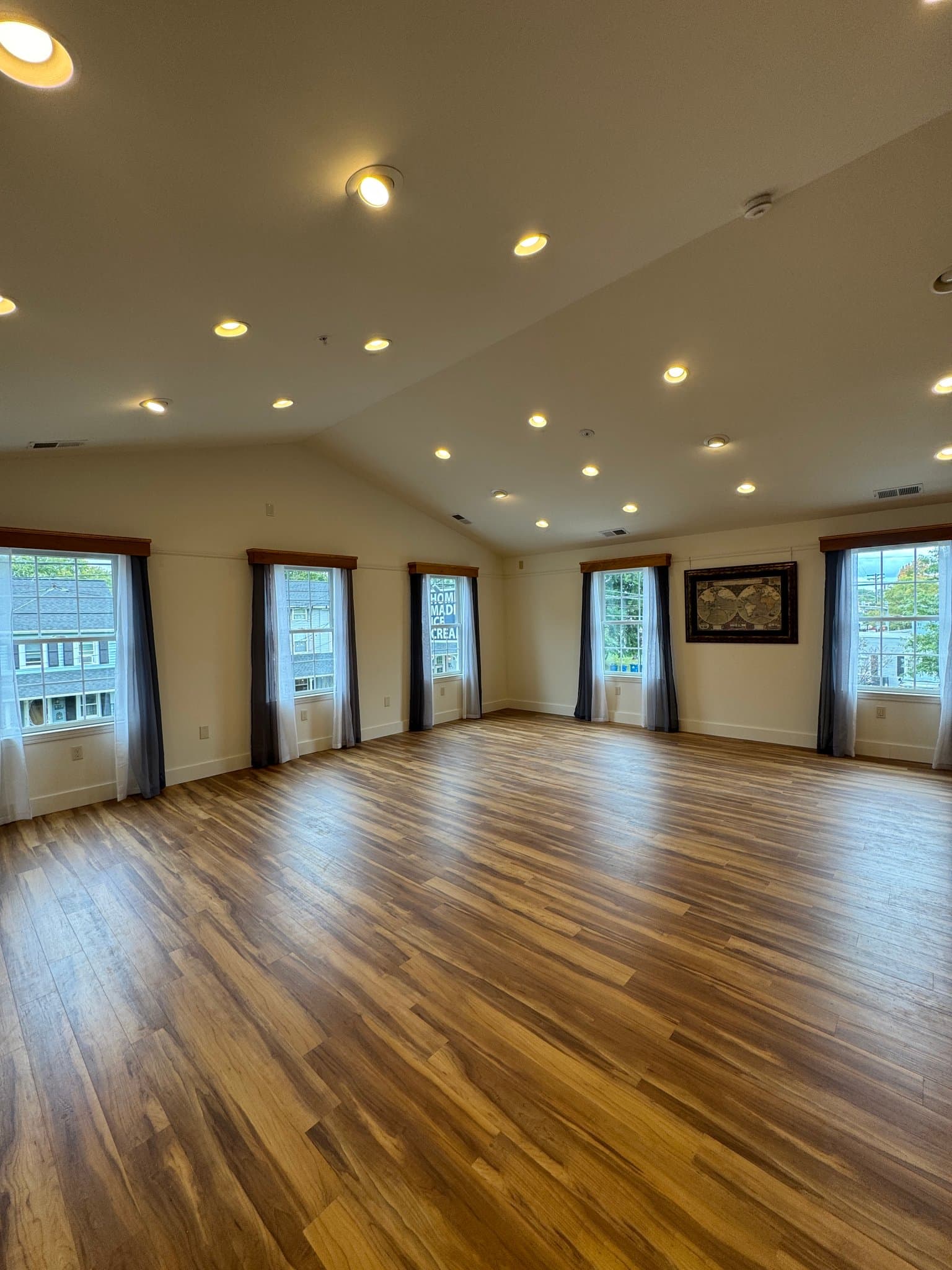 North East House: 15 N Main Street