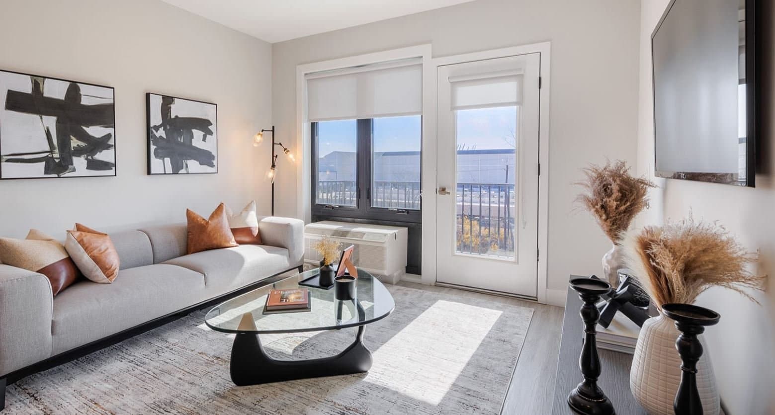 Bayonne Condo: 678 Avenue E, Bayonne, NJ