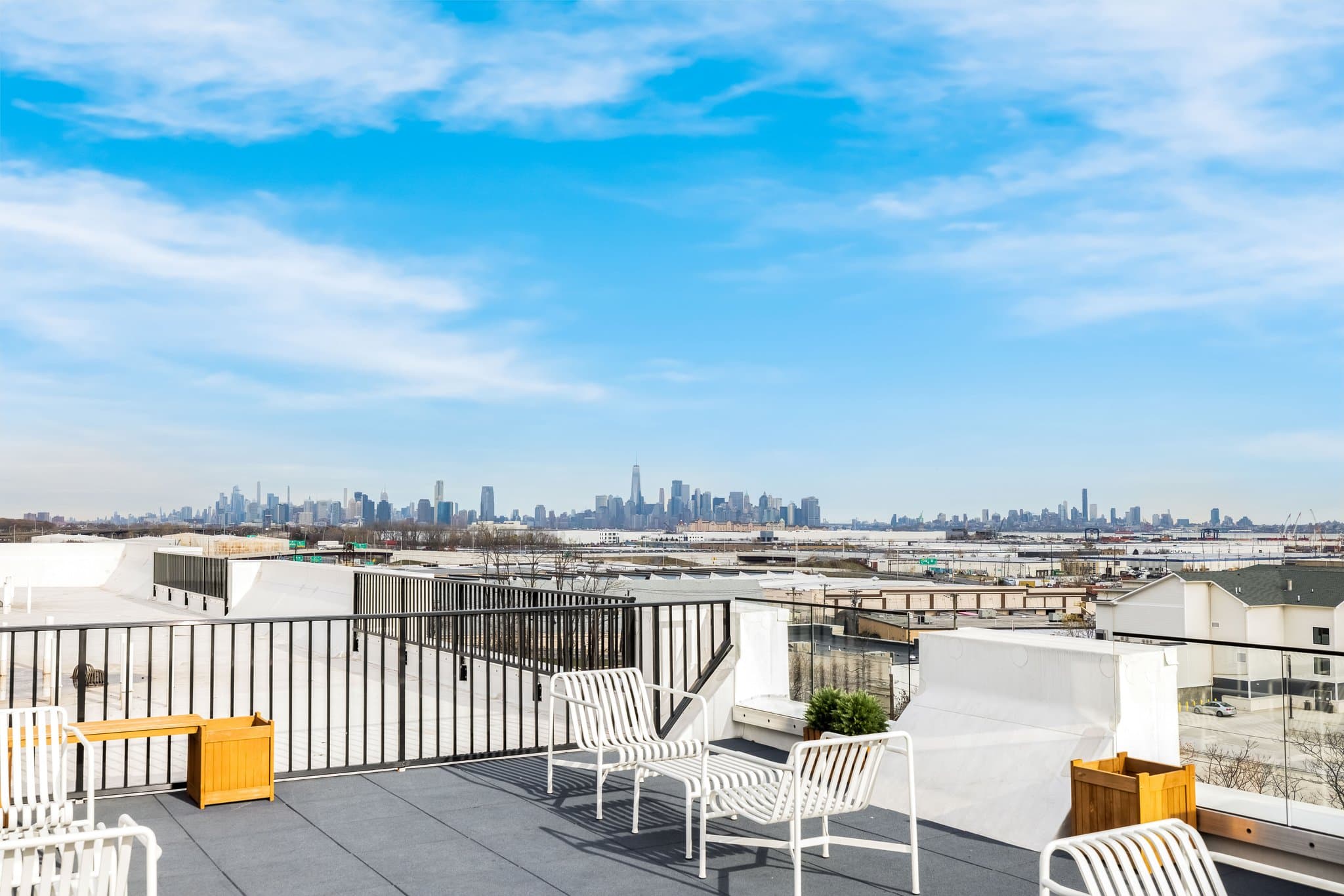 Bayonne Condo: 678 Avenue E, Bayonne, NJ