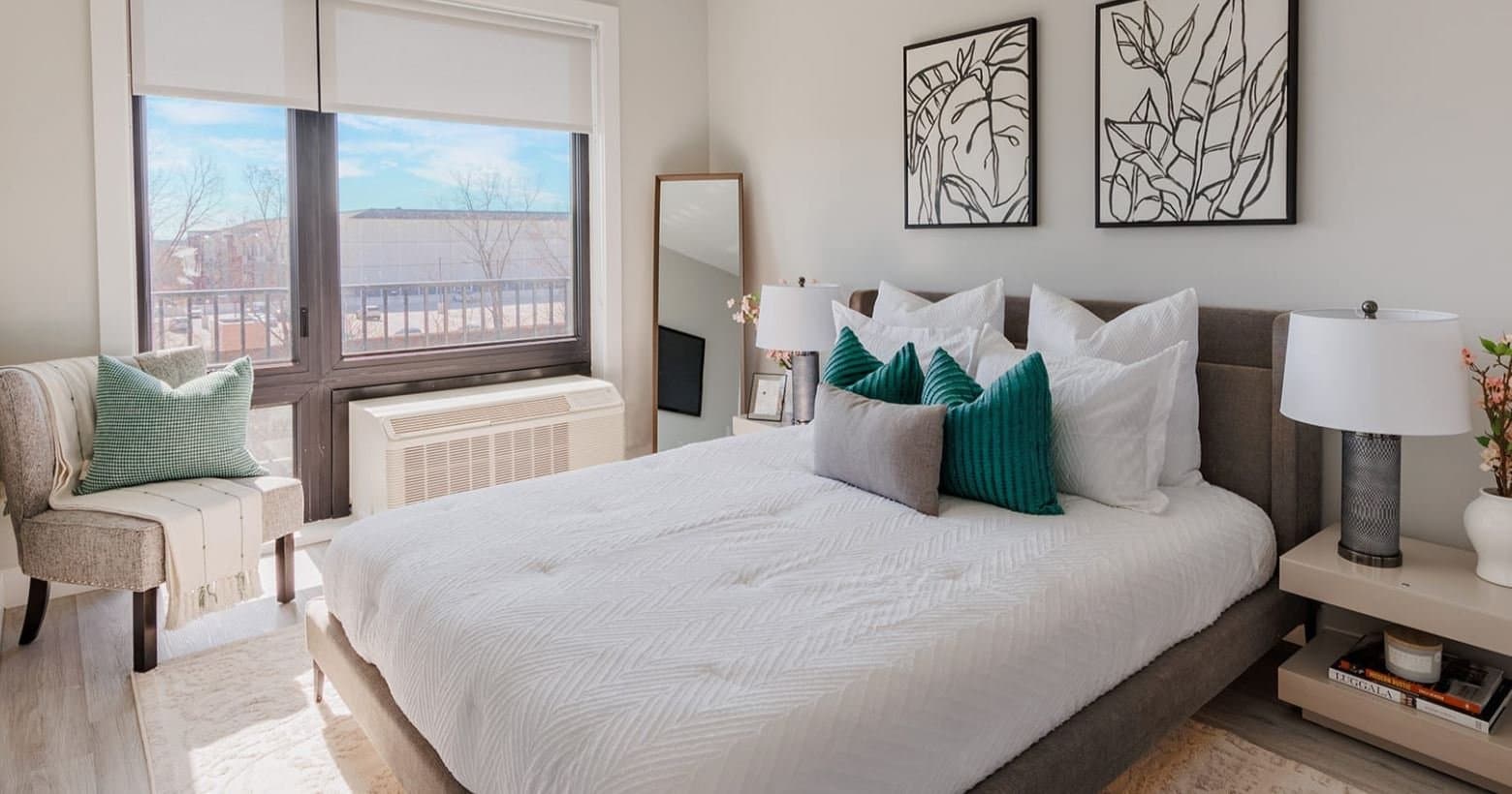 Bayonne Condo: 678 Avenue E, Bayonne, NJ