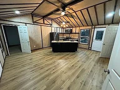 Pittsburg House: 5890 Fm 1520