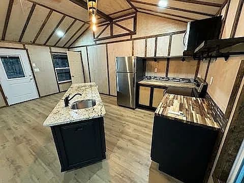 Pittsburg House: 5890 Fm 1520