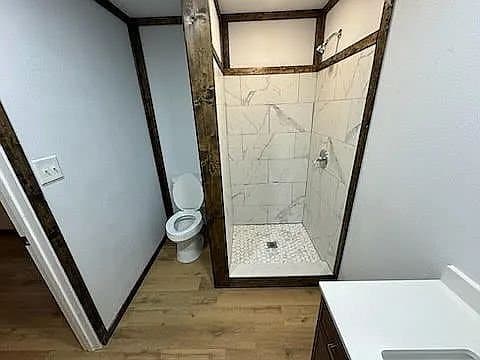Pittsburg House: 5890 Fm 1520
