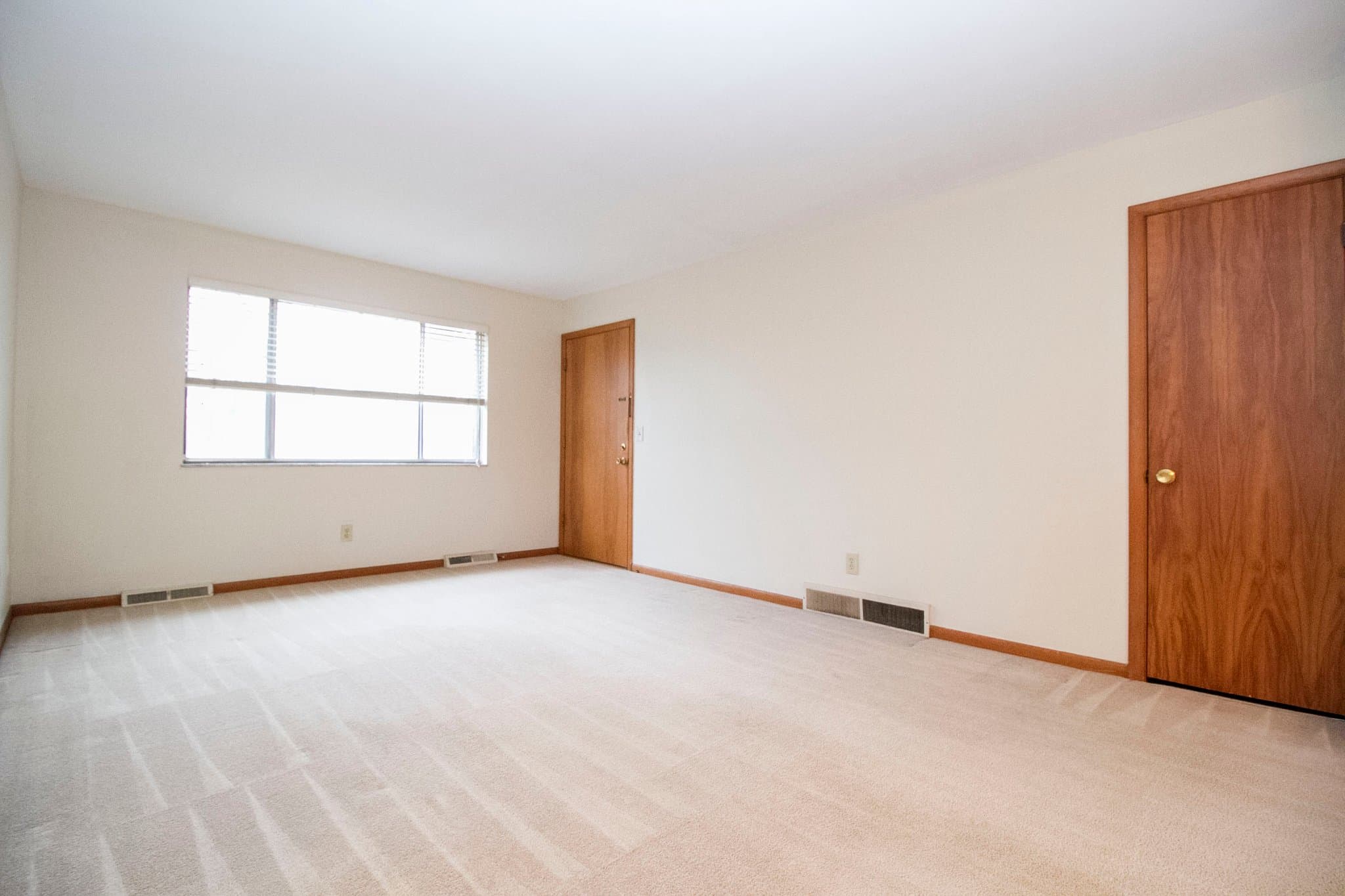 Toledo Apartment: 3036 Carskaddon Apt #3