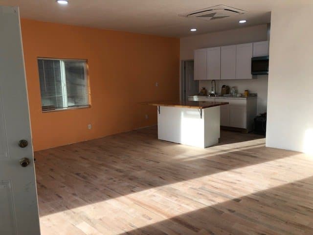Tacoma House: 17923 52 Ave E.