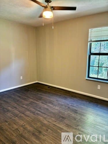 Cincinnati Townhome: 726 Ohio Pike Apt B