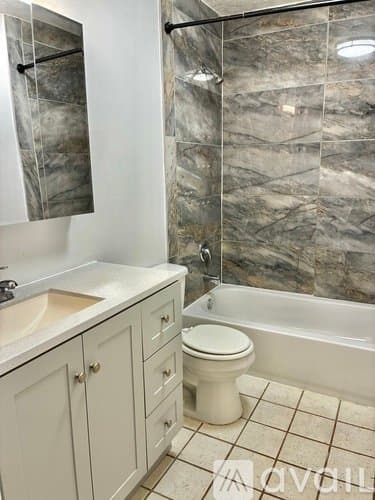 Cincinnati Townhome: 726 Ohio Pike Apt B