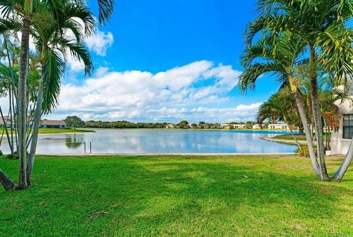 Boca Raton Condo: 2600 GREENWOOD Terrace 210