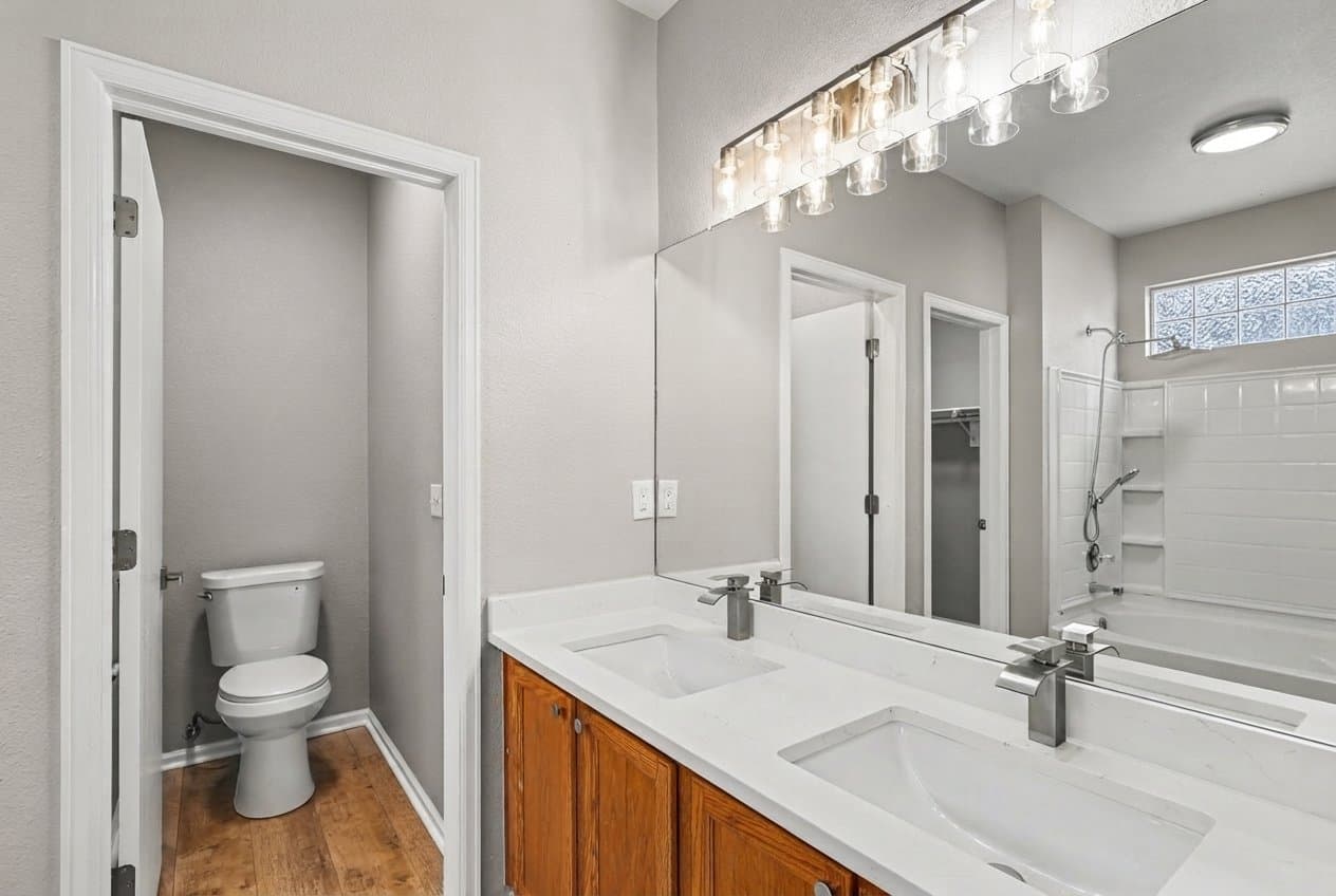 Brighton House: 14951 E 116th Dr