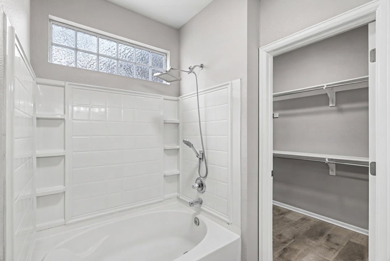 Brighton House: 14951 E 116th Dr