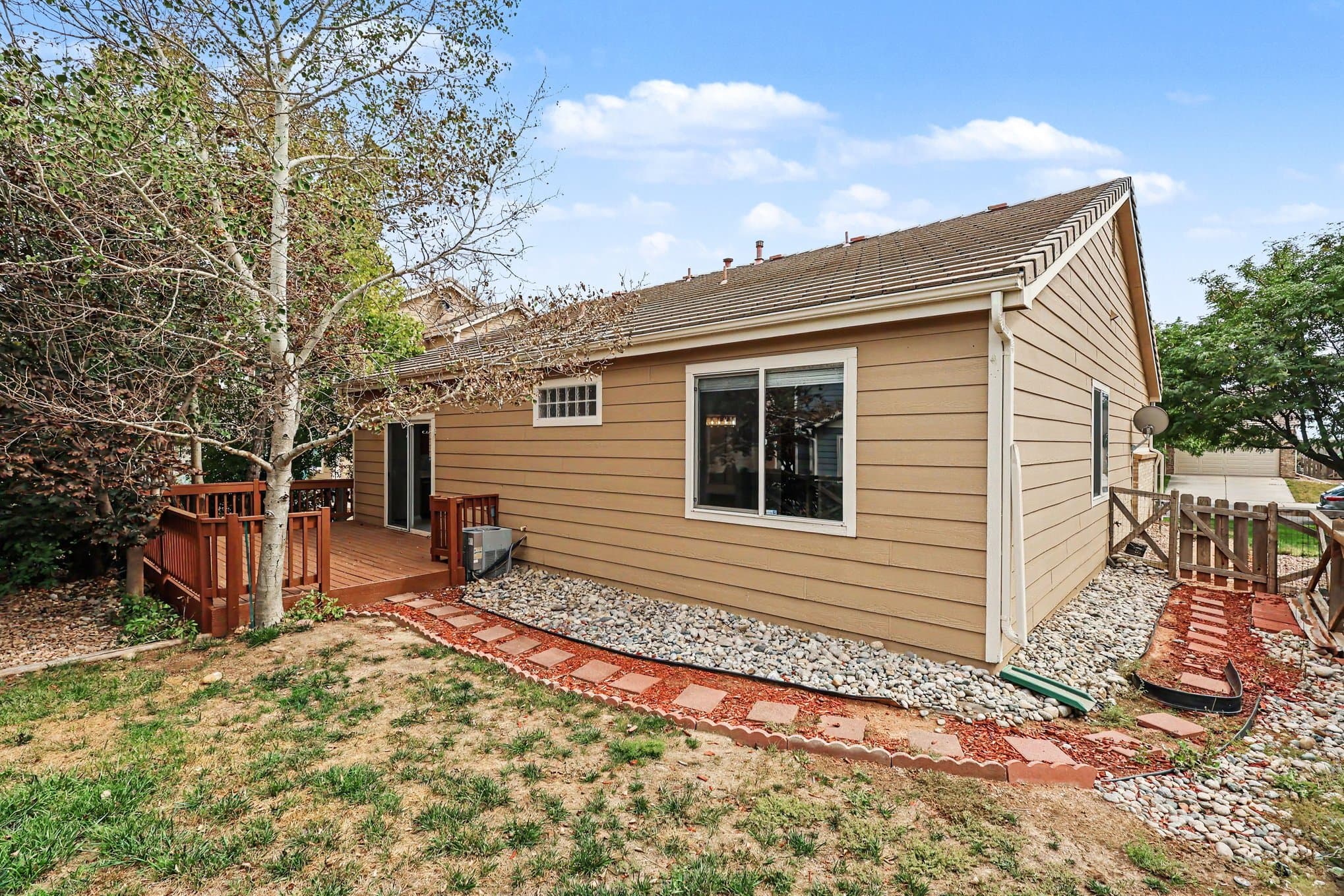 Brighton House: 14951 E 116th Dr