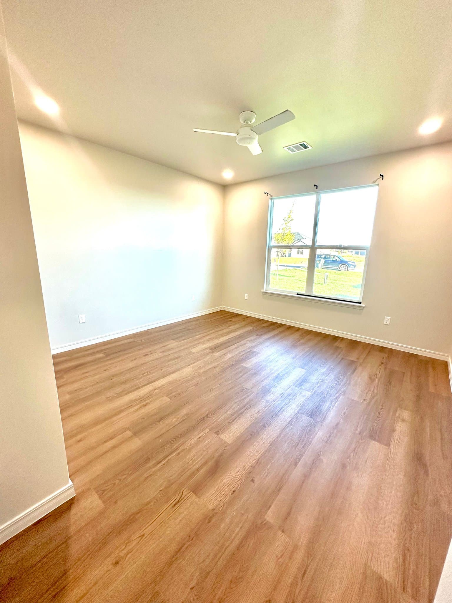 Amarillo Multiplex: 19051 Sierra Madre Dr