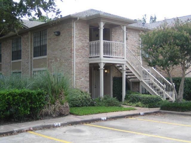 Houston Apartment: 1311 Antoine Drive, Apt 212