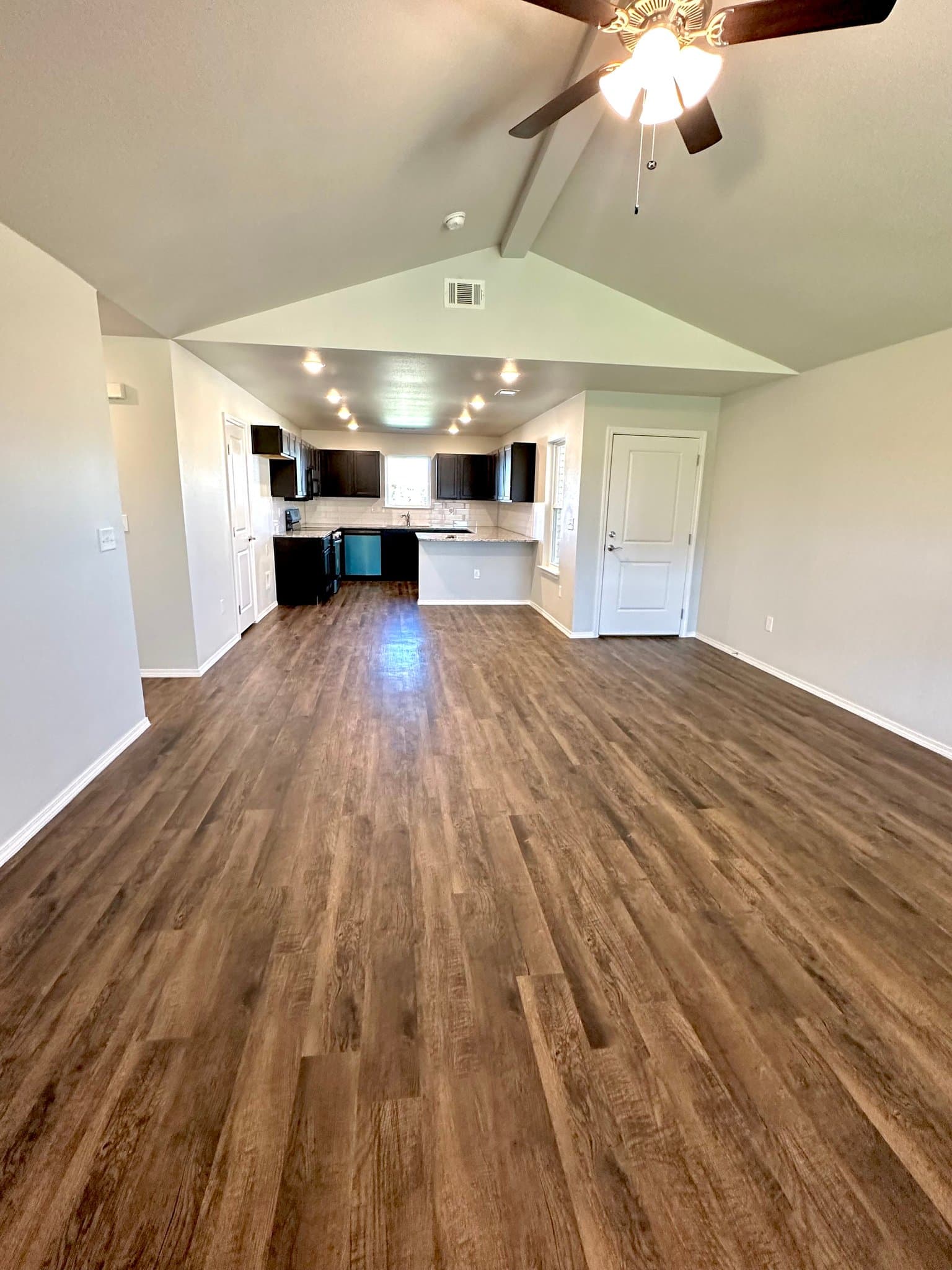 Amarillo House: 4403 Sunset St