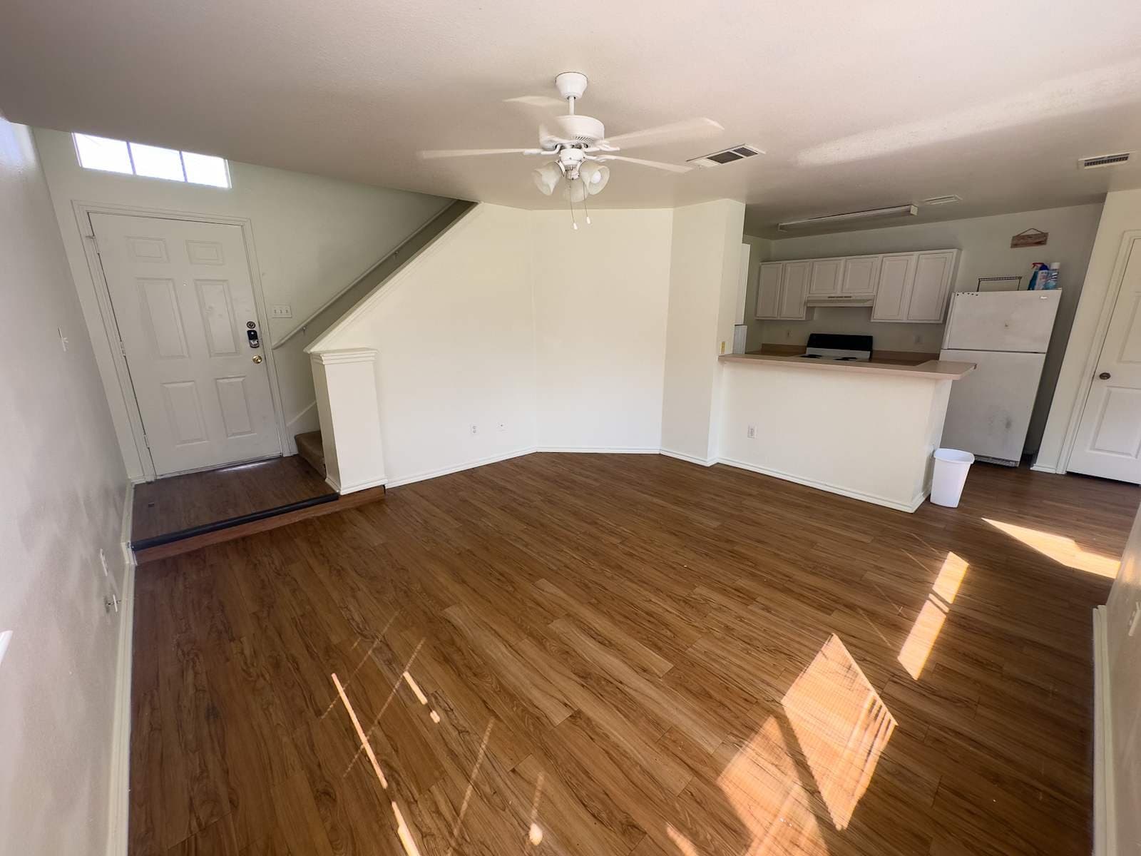 San Marcos Townhome: 119 Cedargrove