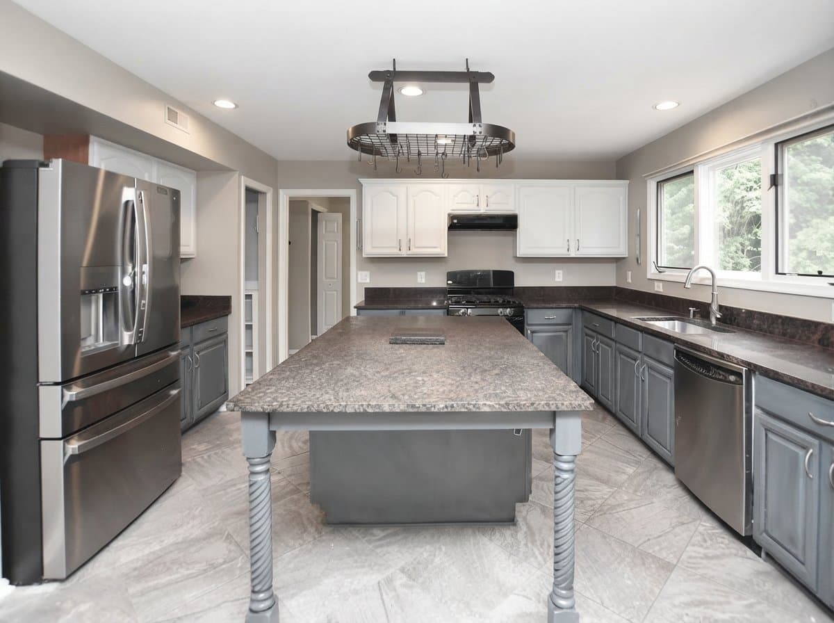 Ashburn House: 20921 Rubles Mill Ct