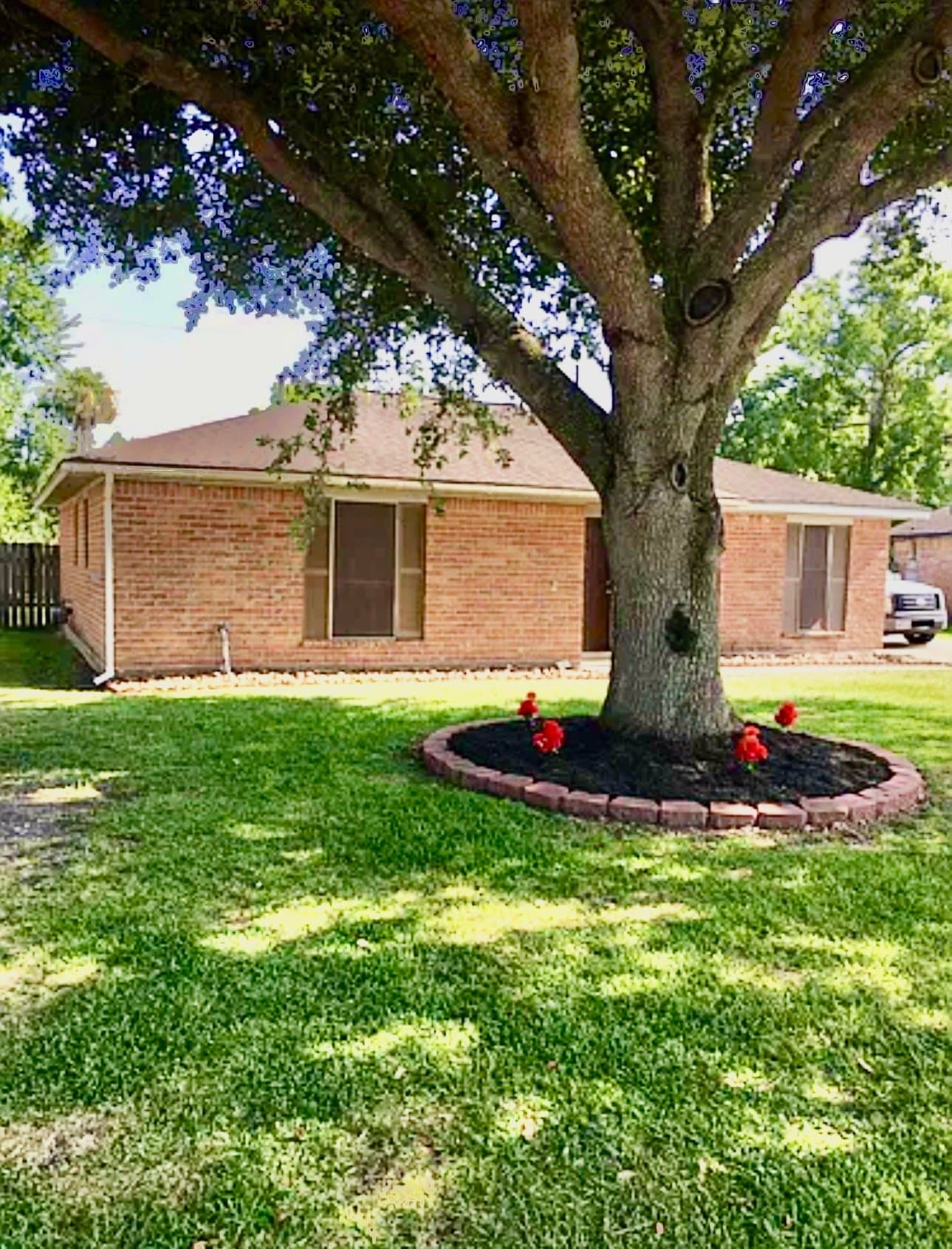 Angleton House: 1316 Hospital Dr
