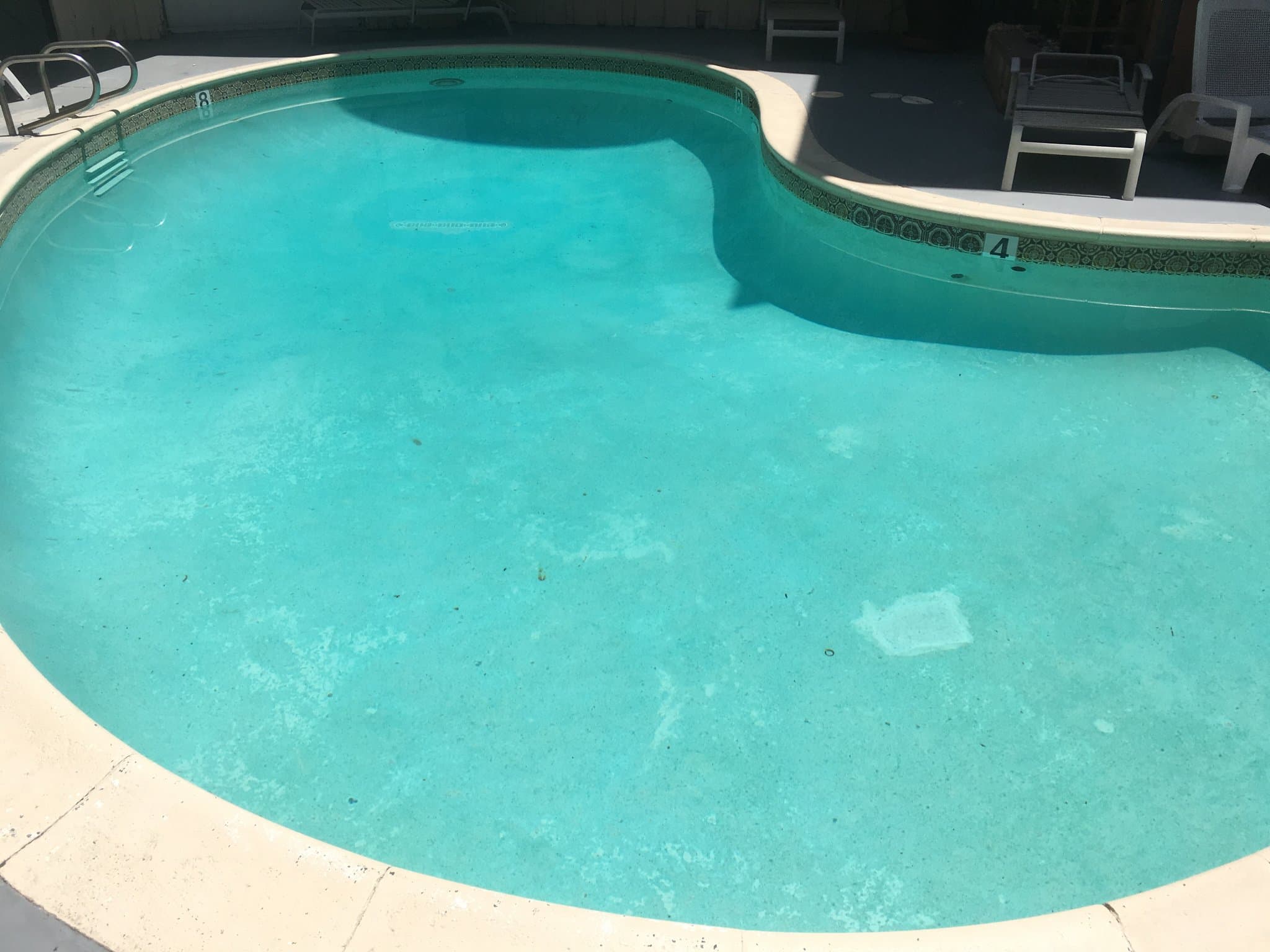 North Hollywood Apartment: 6064 Whitsett Ave #305