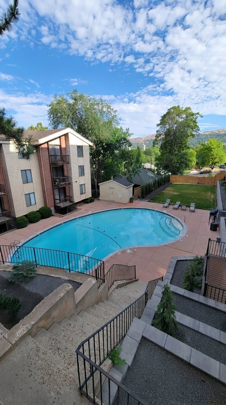 Salt Lake City Condo: 1032 E 400 S