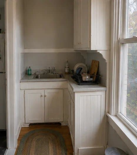 Lewiston Apartment: 68 Birch St