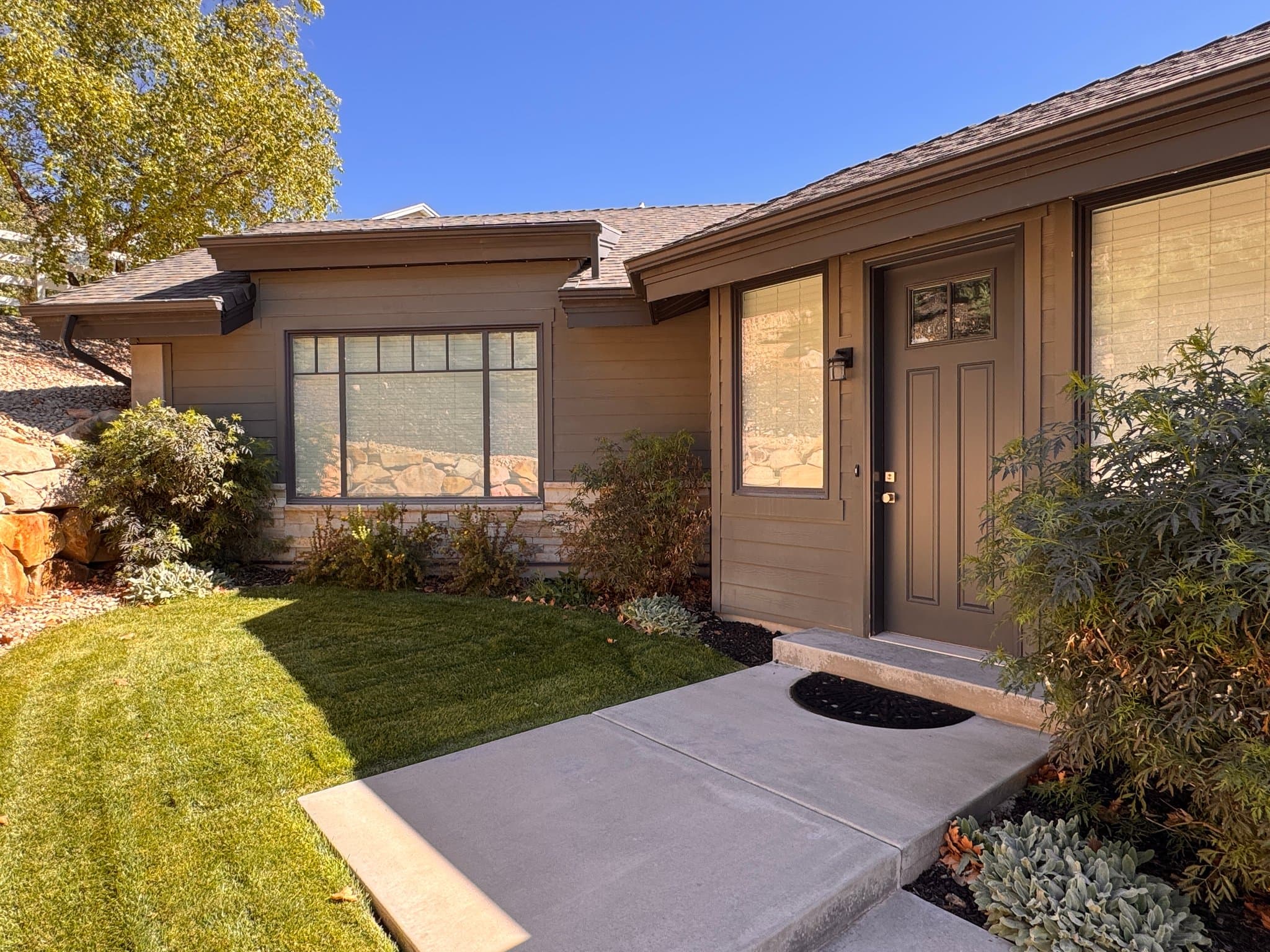 Alpine Apartment: 1500 N Fort Canyon Rd