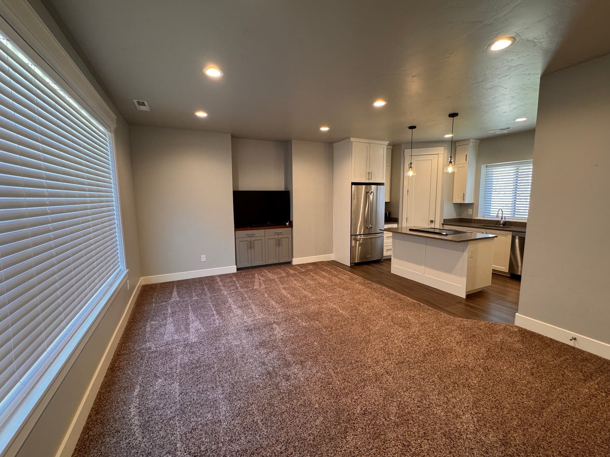 Alpine Apartment: 1500 N Fort Canyon Rd