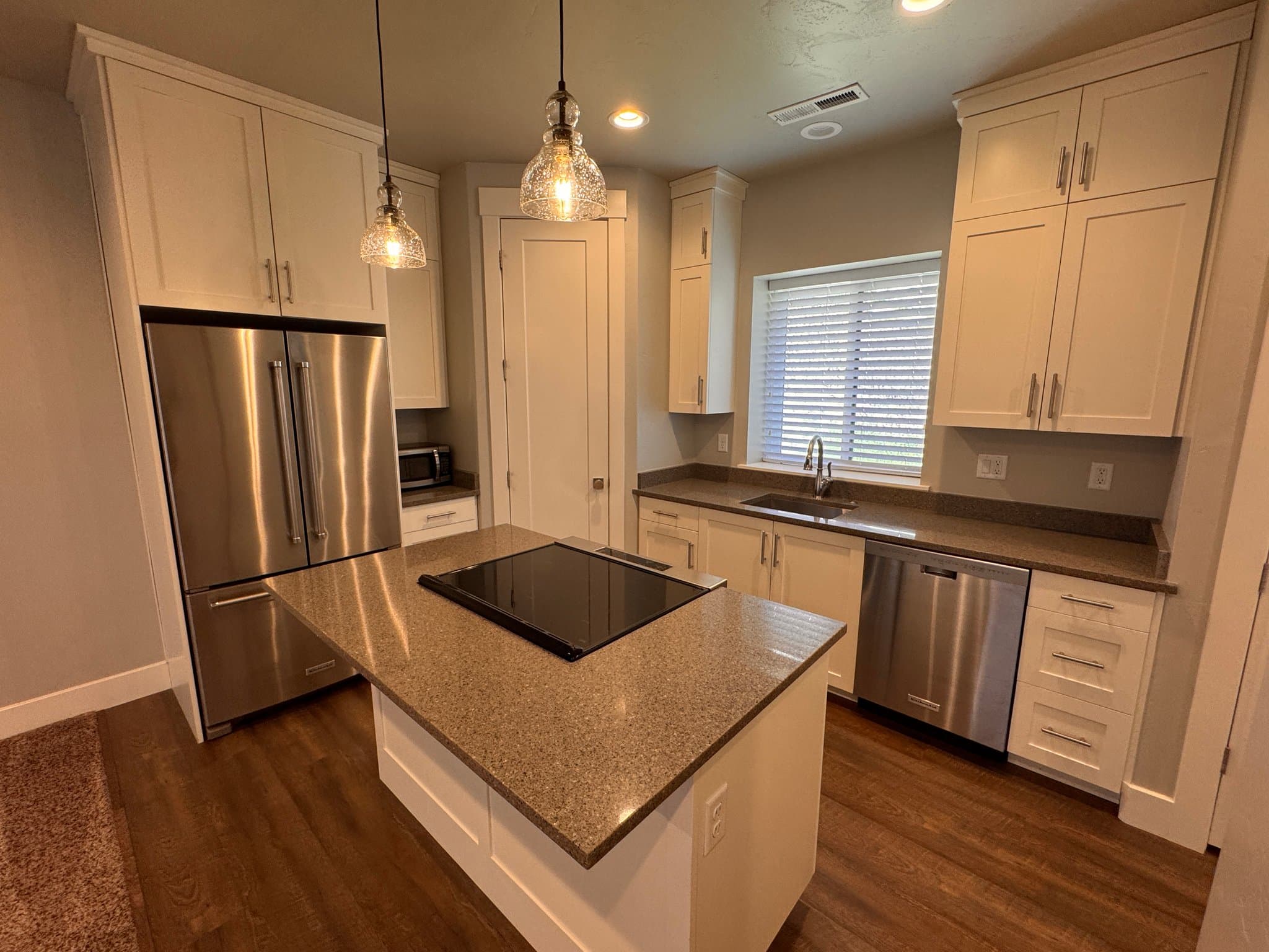 Alpine Apartment: 1500 N Fort Canyon Rd