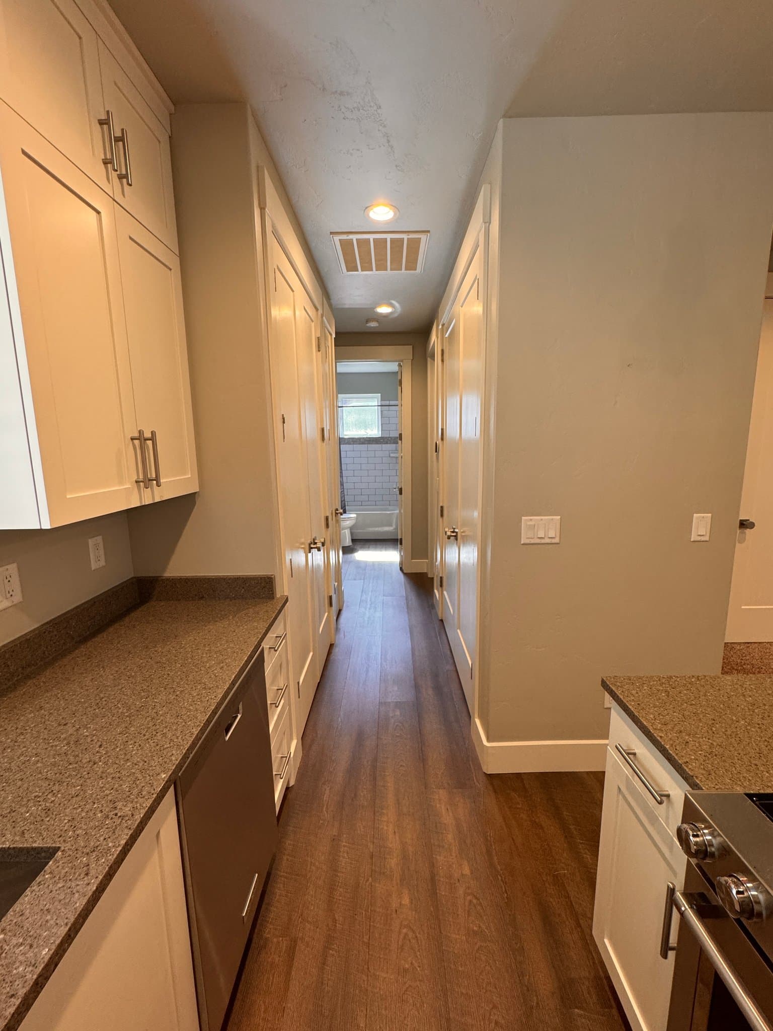 Alpine Apartment: 1500 N Fort Canyon Rd
