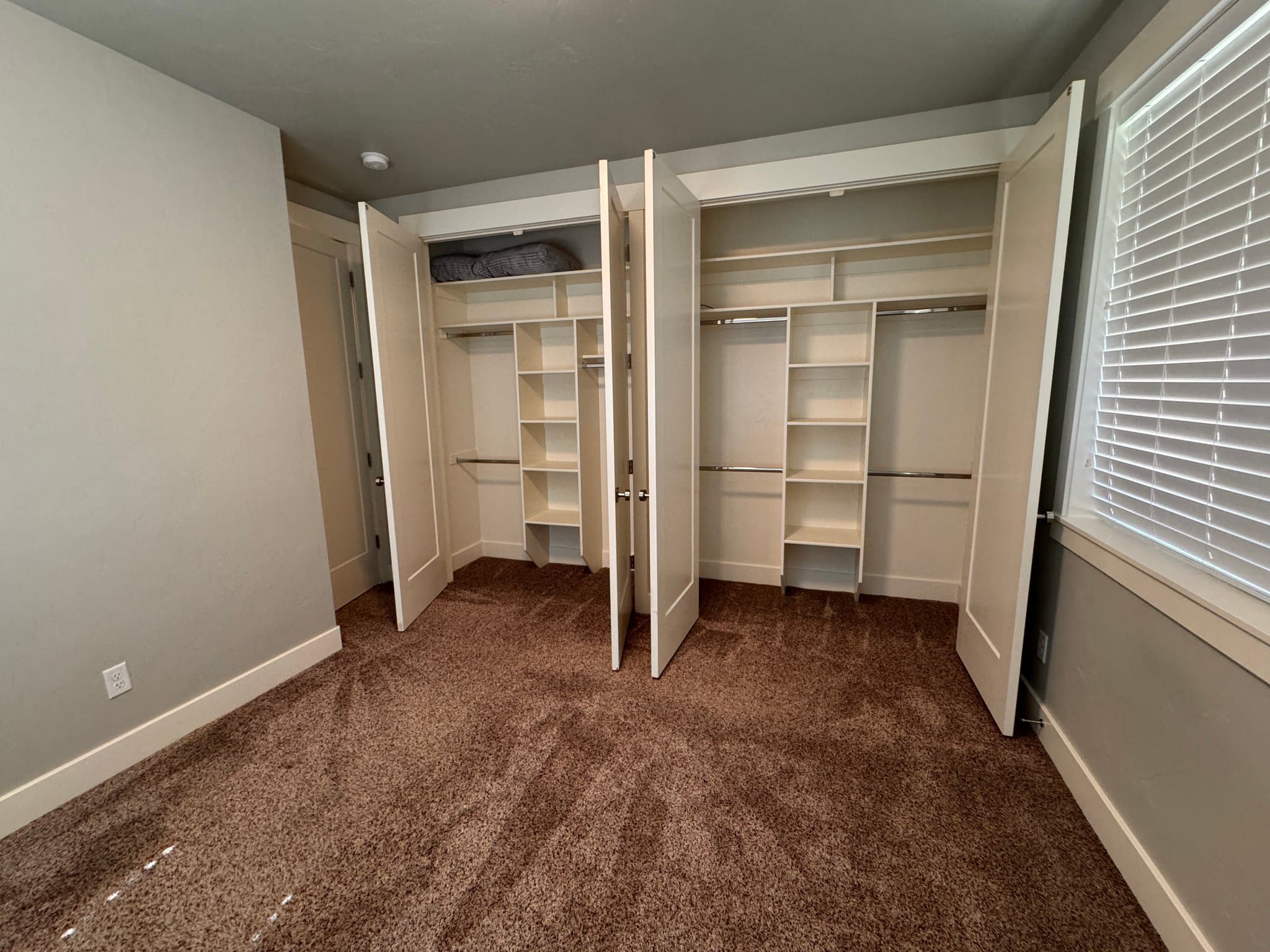 Alpine Apartment: 1500 N Fort Canyon Rd