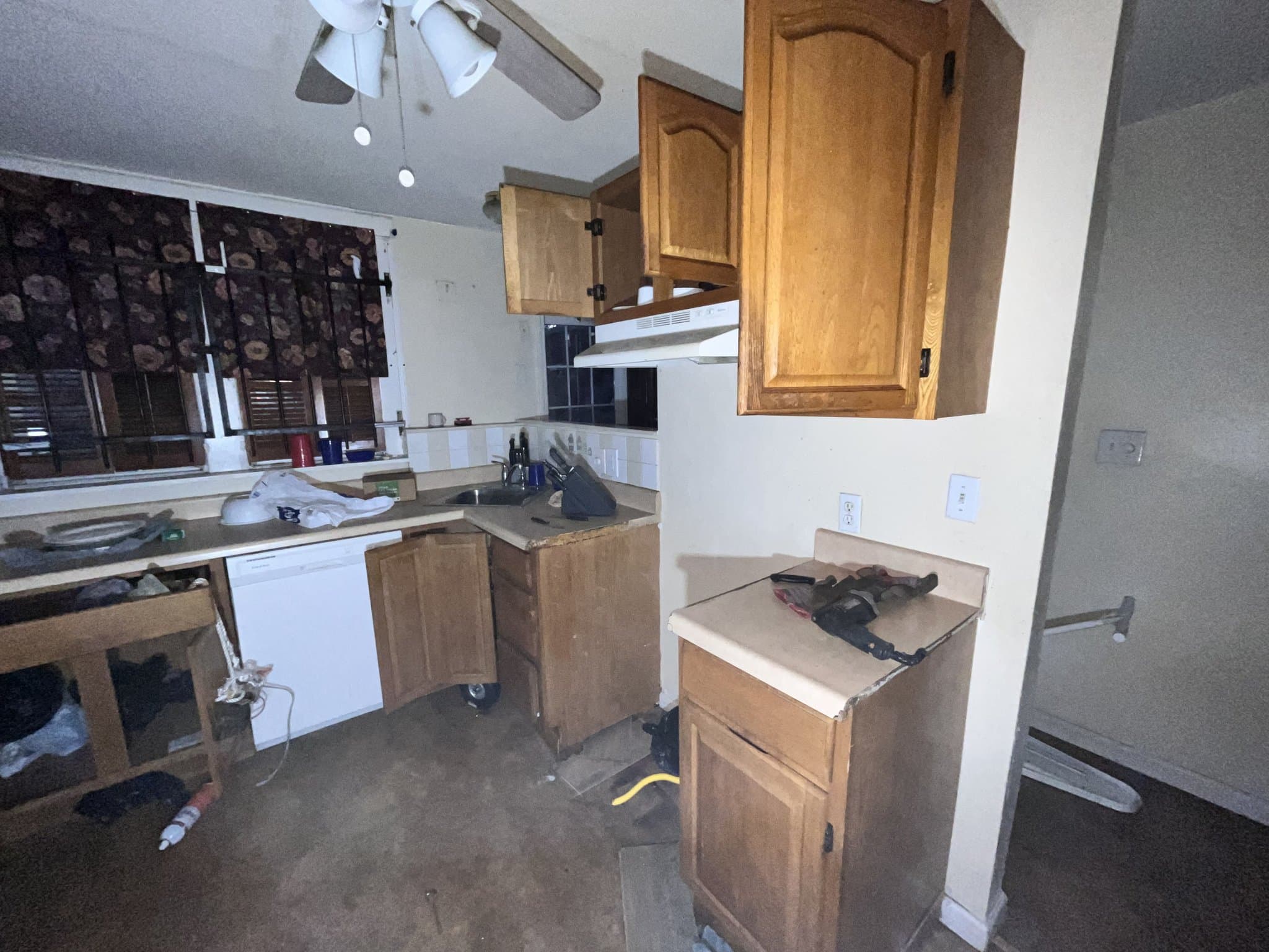 East Saint Louis House: 351 N 26th St