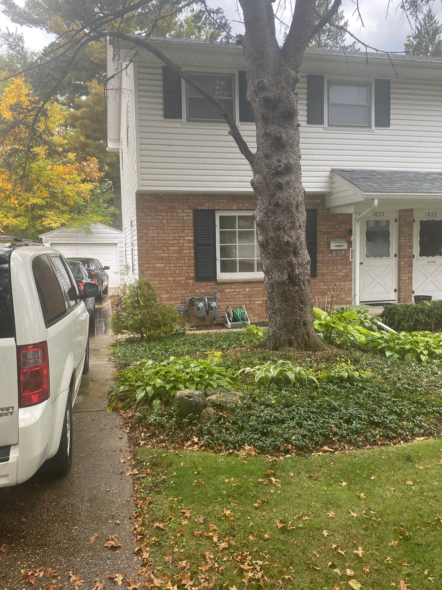 Rockford Townhome: 1827 Remington Rd