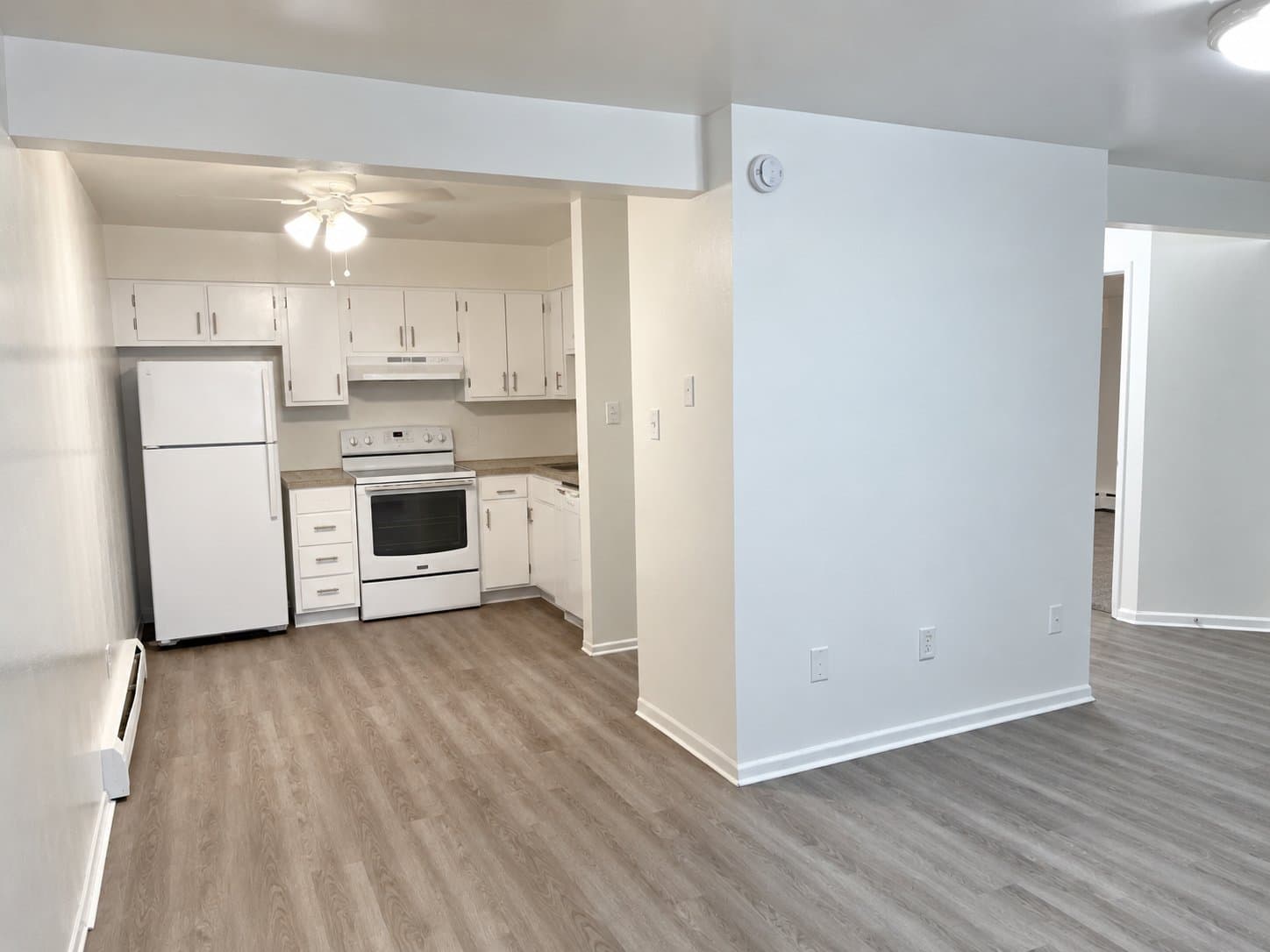 Lakewood Apartment: 1330 Zephyr St.