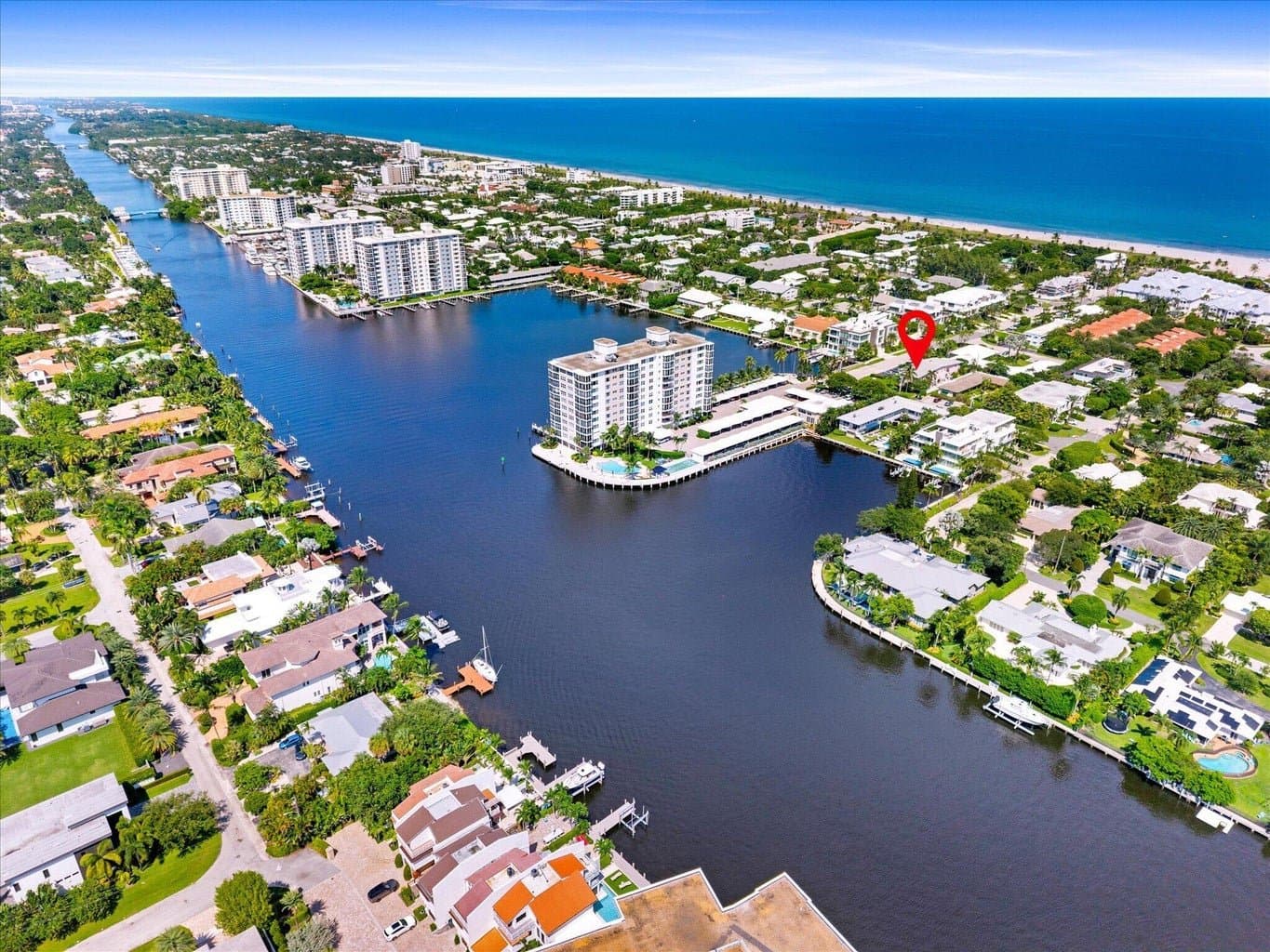Delray Beach Condo: 990 Casuarina Rd