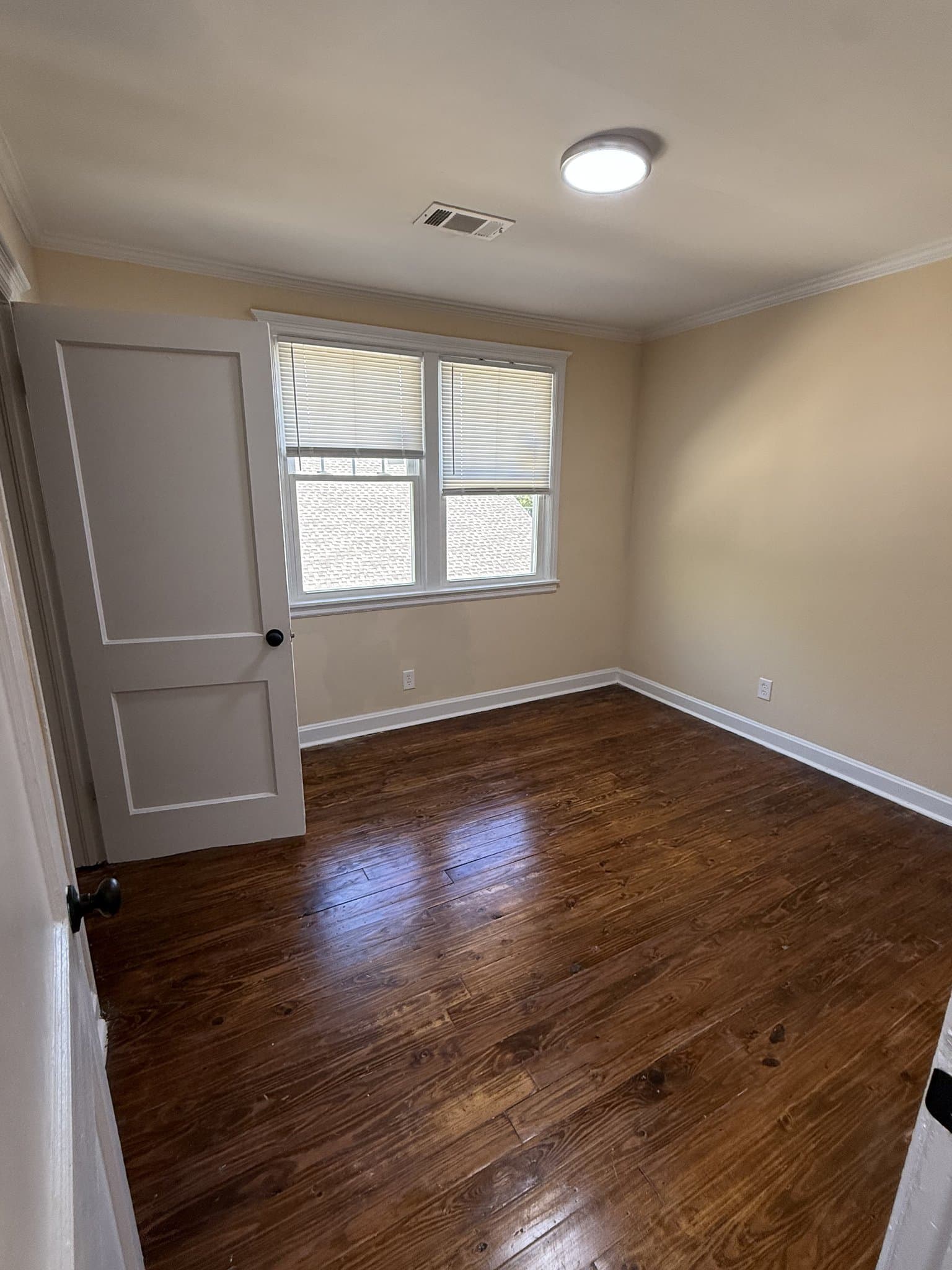 Tupelo House: 441 North Green Street