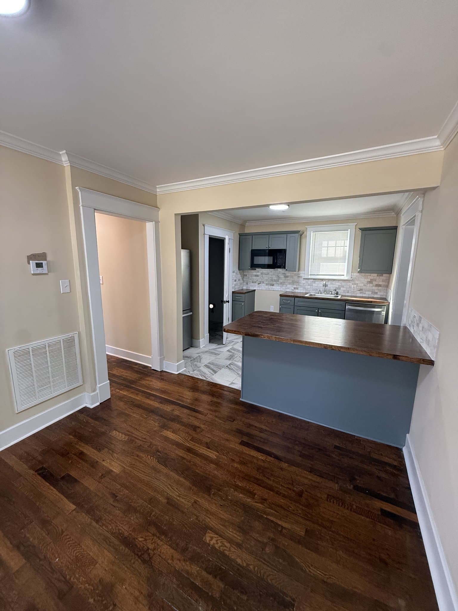Tupelo House: 441 North Green Street